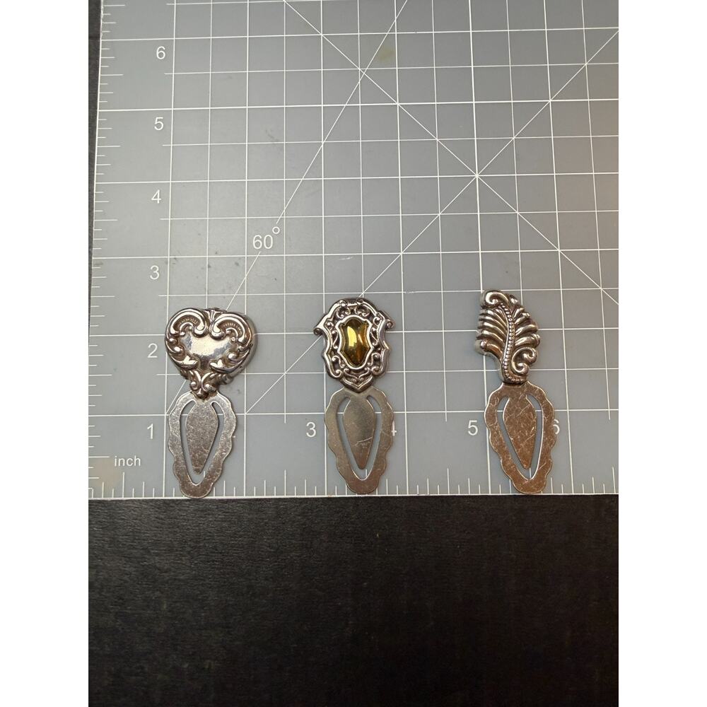 Brighton Bookmarks Set in Tin Includes 3 Bookmarks - Picture 4 of 4